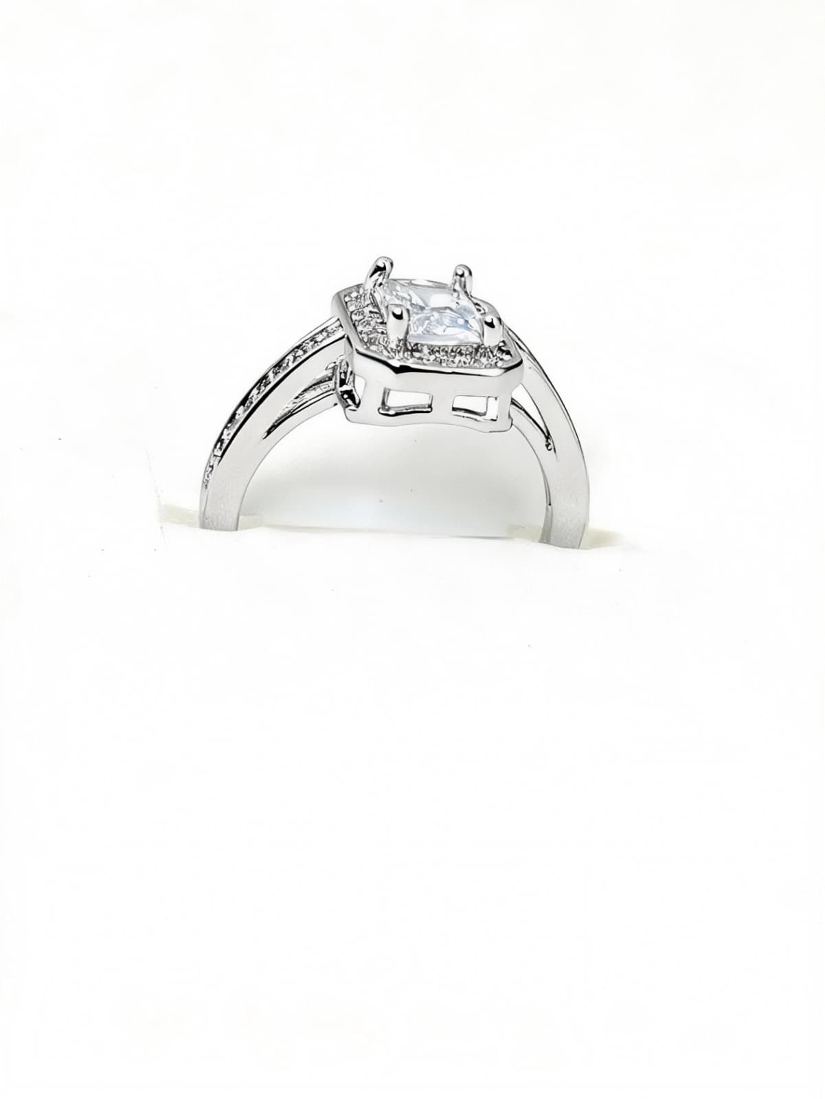 Anello Princess Glow